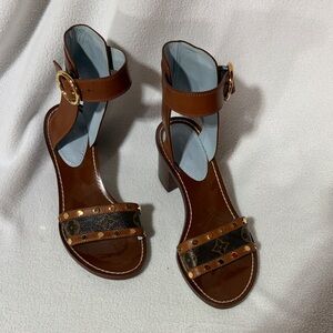 Louis Vuitton Brown and Gold Heels